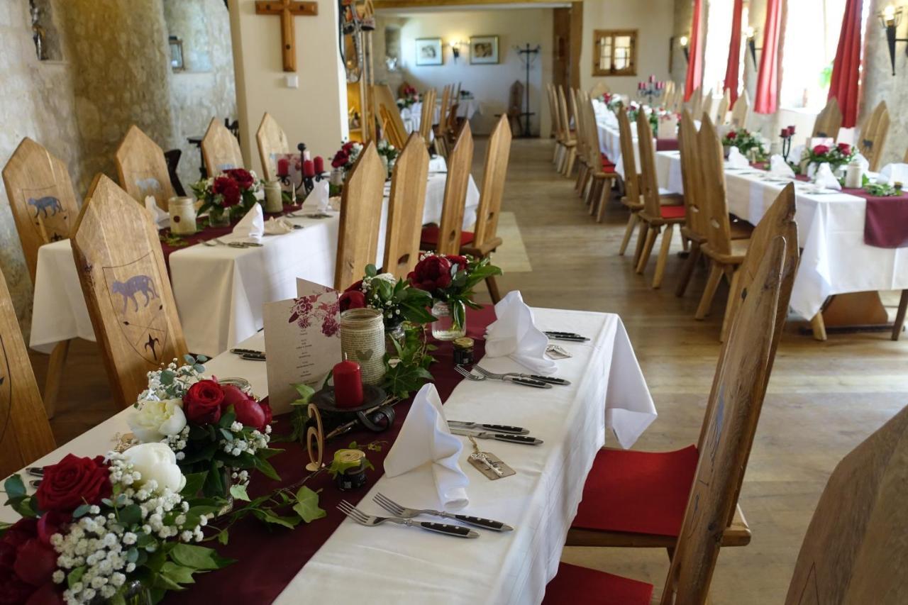 Hotel Burg Katzenstein Extérieur photo