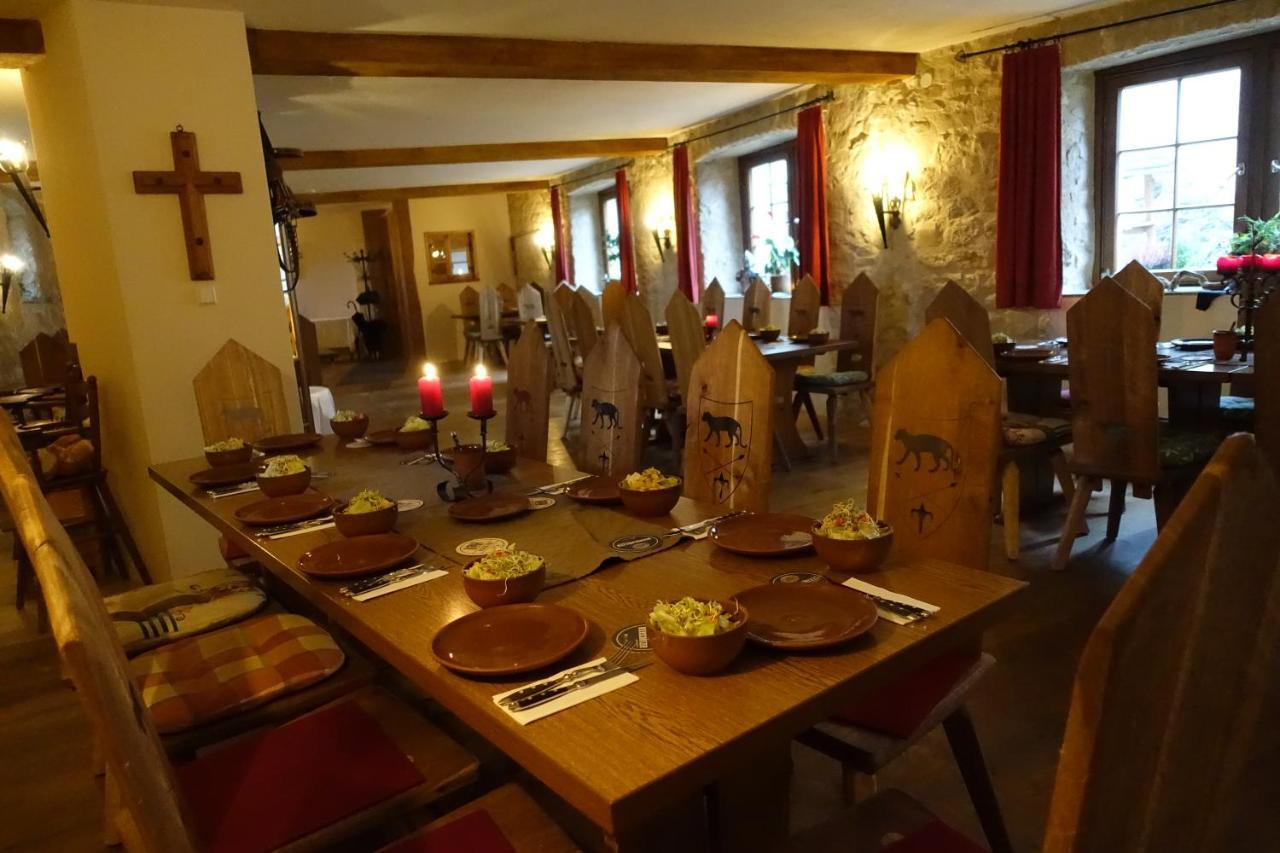 Hotel Burg Katzenstein Extérieur photo