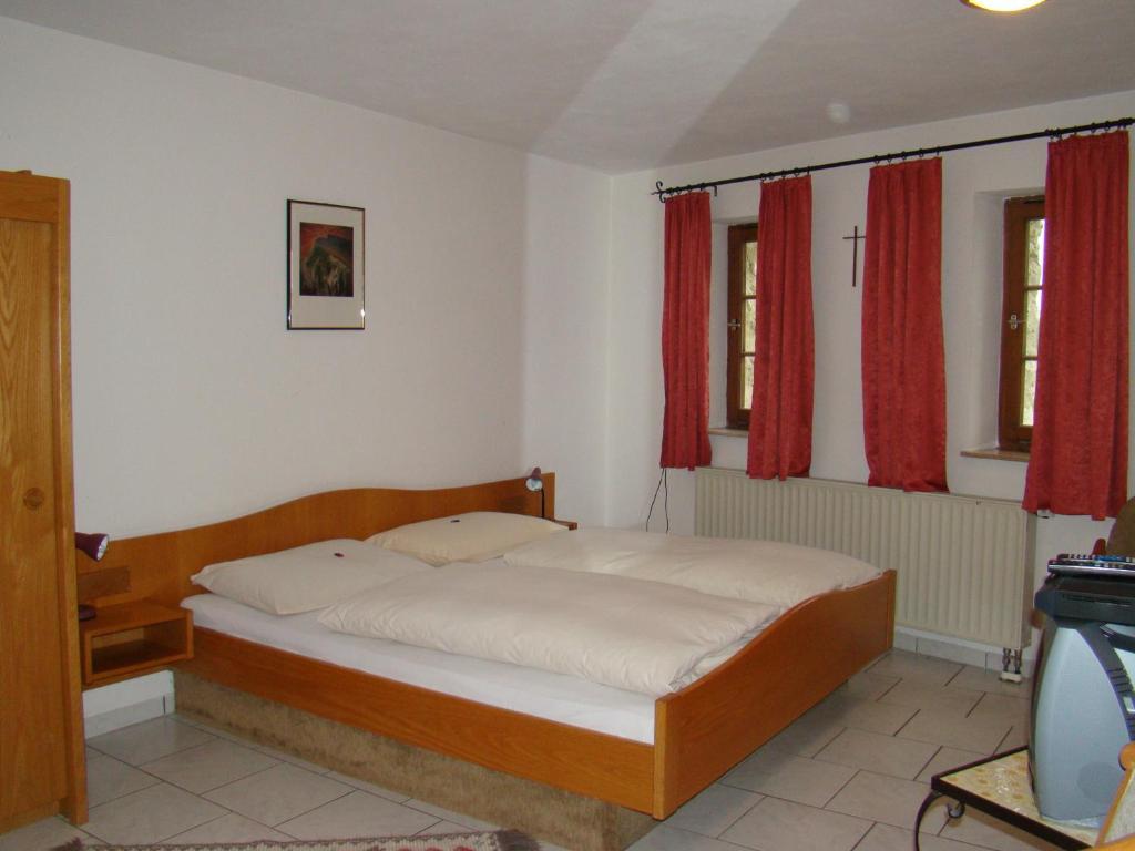 Hotel Burg Katzenstein Chambre photo